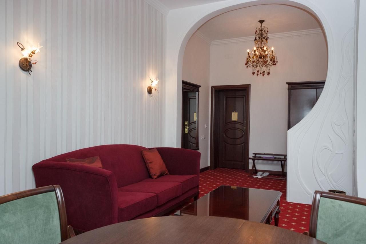 Ar Nuvo Hotel Karagandy Extérieur photo