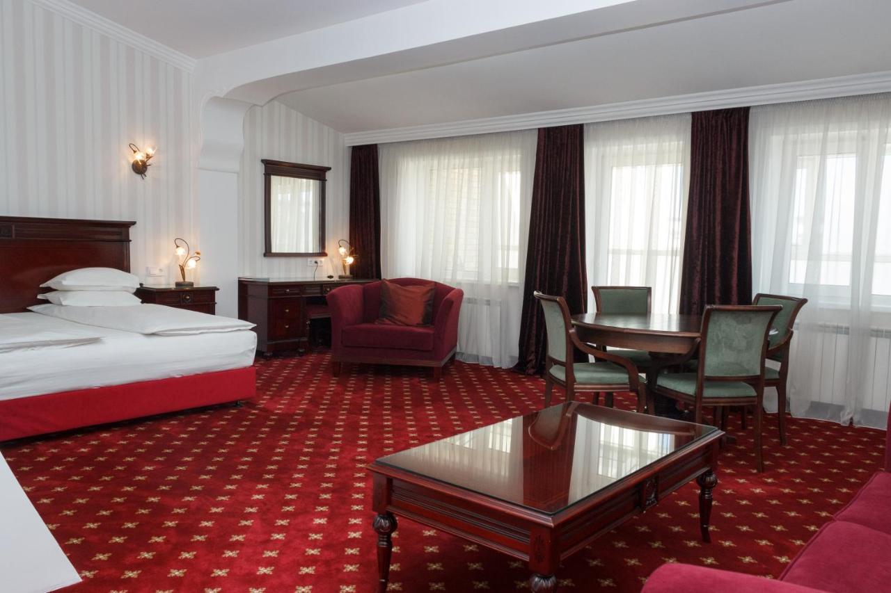 Ar Nuvo Hotel Karagandy Extérieur photo