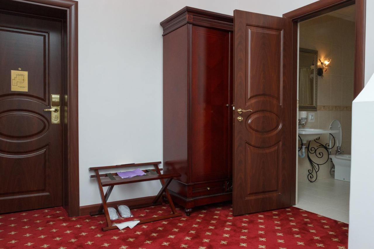 Ar Nuvo Hotel Karagandy Extérieur photo