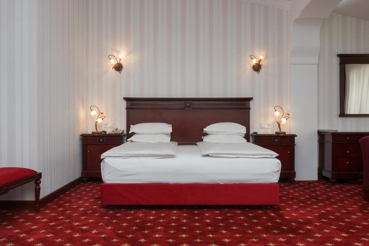 Ar Nuvo Hotel Karagandy Extérieur photo