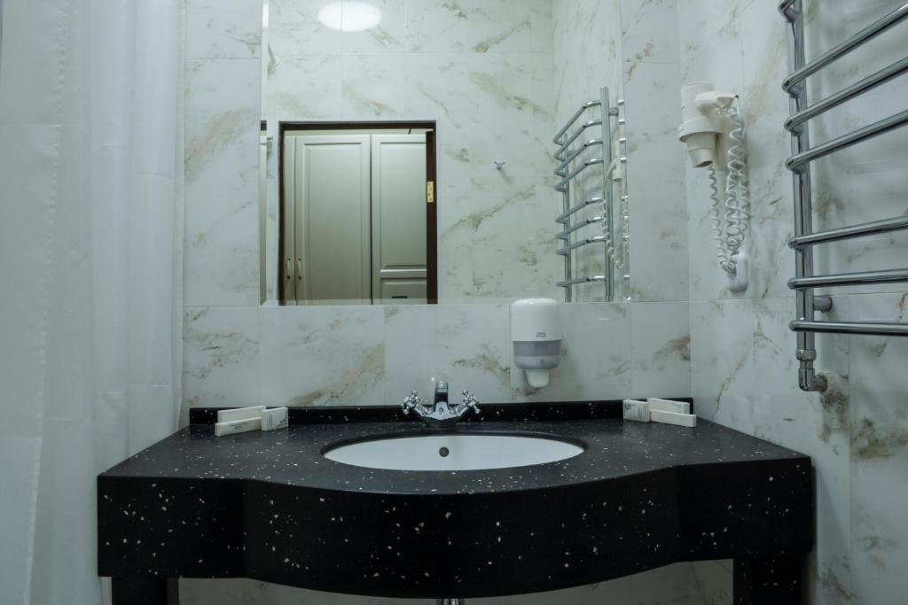 Ar Nuvo Hotel Karagandy Chambre photo