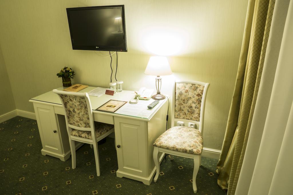 Ar Nuvo Hotel Karagandy Extérieur photo