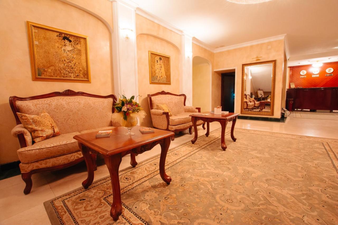 Ar Nuvo Hotel Karagandy Extérieur photo