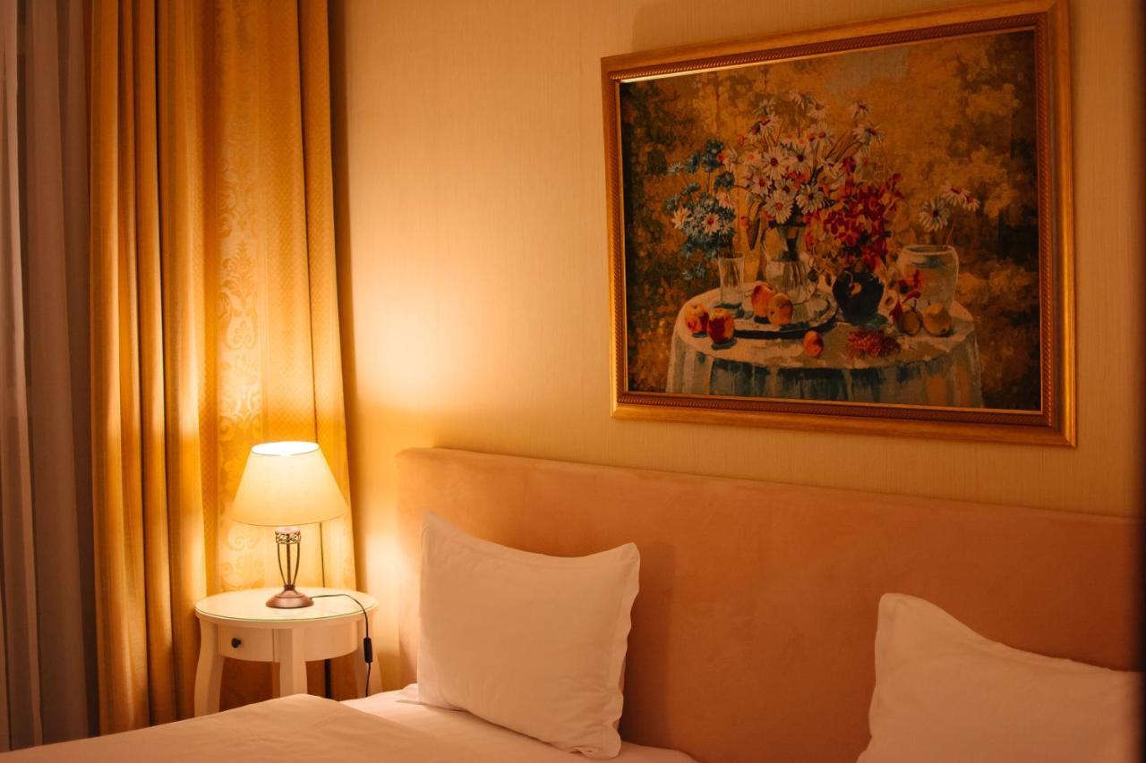 Ar Nuvo Hotel Karagandy Extérieur photo